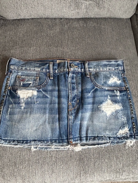 Hollister Dresses & Skirts - Y2K Hollister mini denim jean skirt sz 27